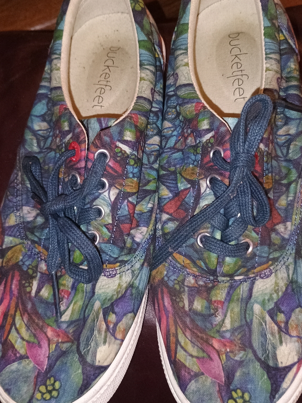 Bucketfeet Botanical Gardens Floral Canvas Sneakers Women's Size 7